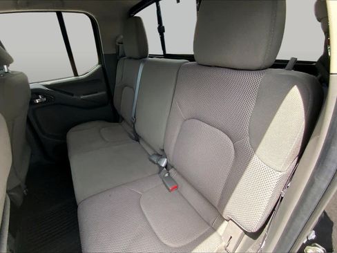 Used 2020 Nissan Frontier SV w/ Midnight Edition Floor Mats AWD/4WD image 21