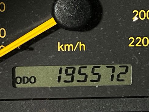 Used 1999 Toyota Avalon XL FWD image 10