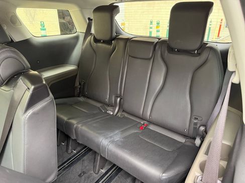 Used 2026 Kia Carnival FWD image 27