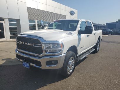 Used 2024 RAM 2500 Big Horn w/ Bed Utility Group