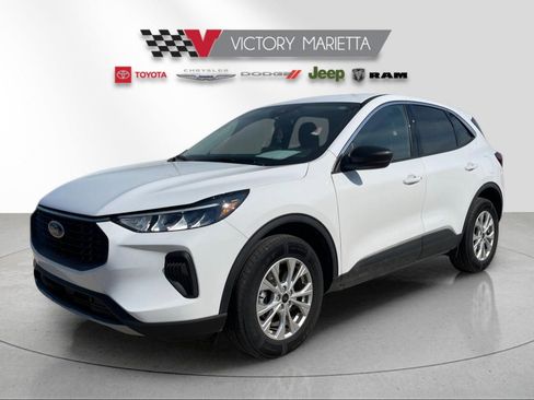 Used 2023 Ford Escape Active image 1