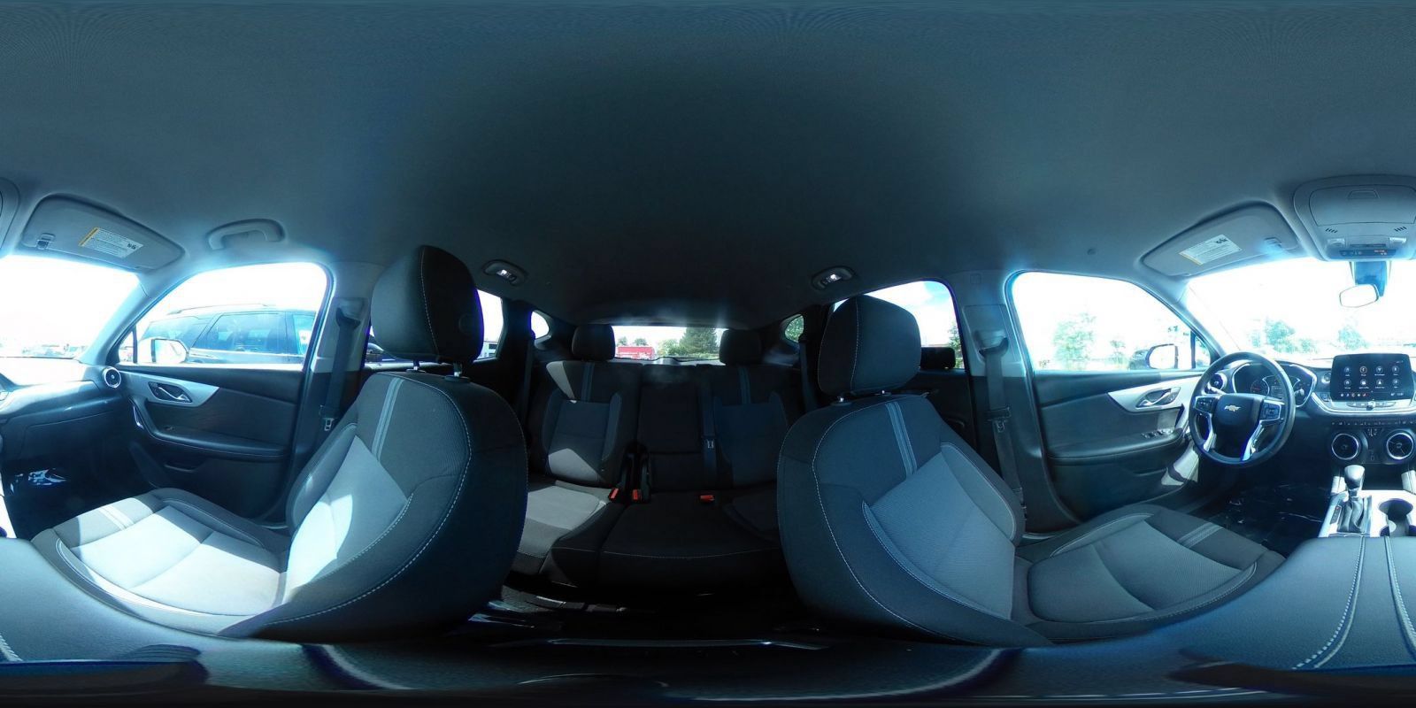 Used 2025 Chevrolet Blazer LT FWD image 40