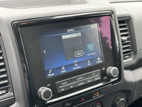 Used 2024 Nissan Frontier S w/ Technology Package AWD/4WD image 32