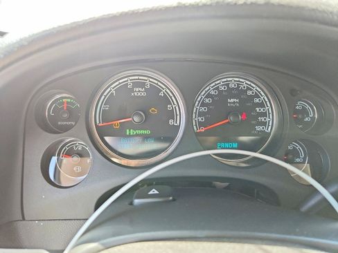 Used 2011 Chevrolet Tahoe 4WD Hybrid image 8