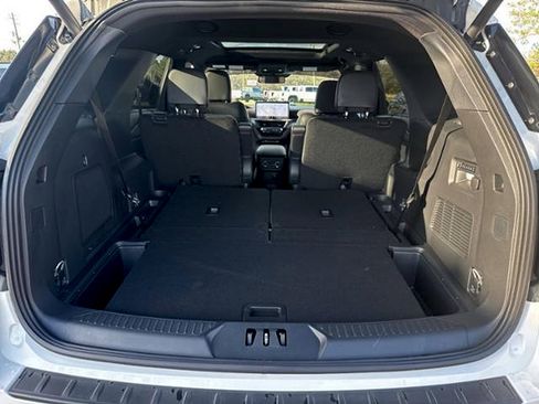 New 2025 Ford Explorer ST image 26