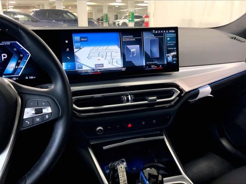 Used 2023 BMW i4 eDrive35 image 7