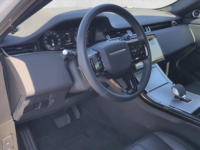 Used 2024 Land Rover Range Rover Evoque S AWD/4WD image 10