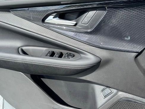 New 2025 Chevrolet Blazer EV LT image 33