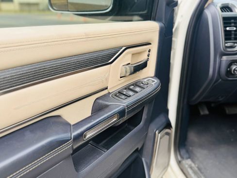 Used 2022 RAM 3500 Limited image 7