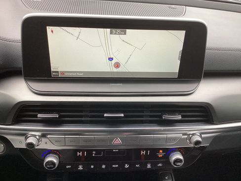 Used 2022 Kia Telluride S image 16