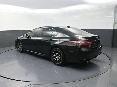Used 2024 Toyota Camry SE FWD image 6
