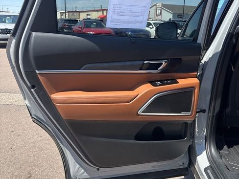 Used 2024 Kia Telluride SX Prestige X-Line AWD/4WD image 20