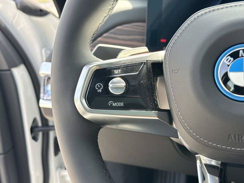 New 2026 BMW i7 xDrive60 AWD/4WD image 22