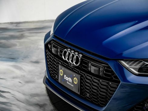 Used 2025 Audi RS 6 performance image 27