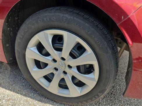 Used 2023 Toyota Corolla LE FWD image 11