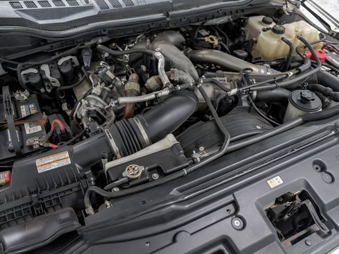 Used 2020 Ford F350 Lariat w/ Lariat Value Package image 57