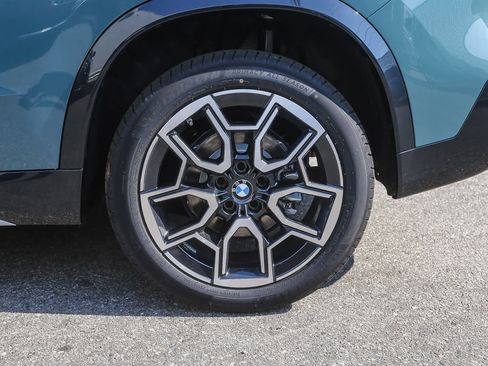 Used 2026 BMW X1 xDrive28i image 8