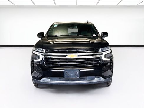 Used 2021 Chevrolet Suburban LT image 2