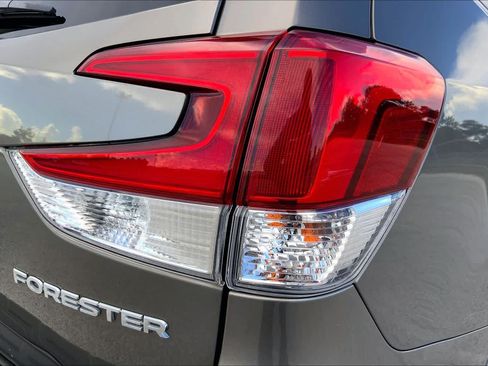 Used 2019 Subaru Forester Premium w/ Popular Package #1 AWD/4WD image 30