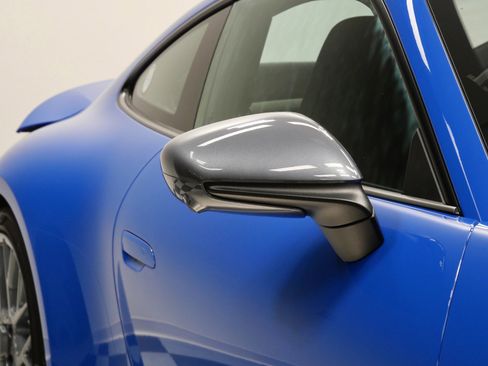 Used 2026 Porsche 911 Carrera T image 40