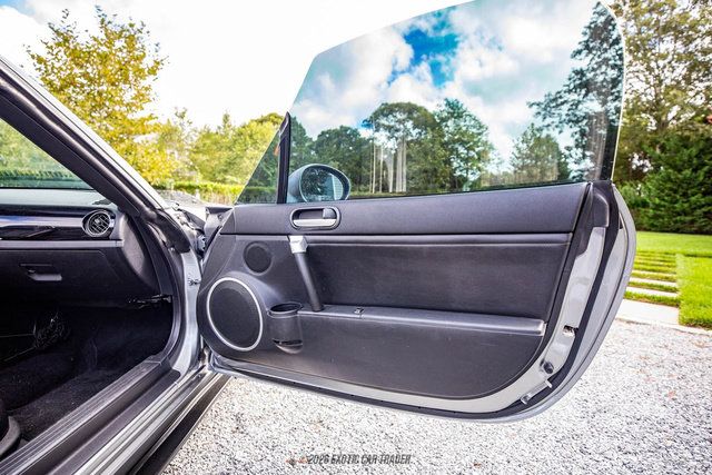 Used 2008 MAZDA MX-5 Miata Grand Touring w/ Premium Pkg RWD image 35