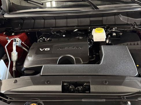 Used 2024 Nissan Pathfinder Platinum w/ Cargo Package AWD/4WD image 31