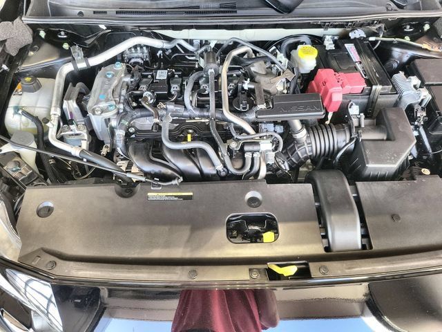 Used 2024 Nissan Sentra SR w/ SR Premium Package FWD image 26