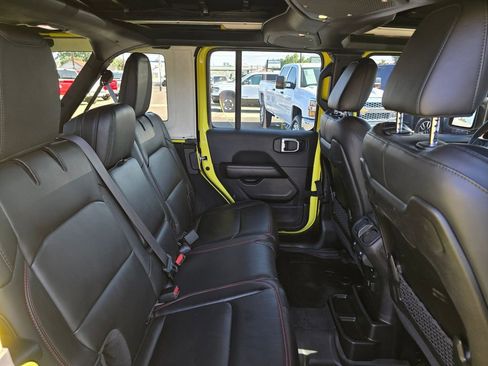 Used 2024 Jeep Wrangler Unlimited Rubicon image 14