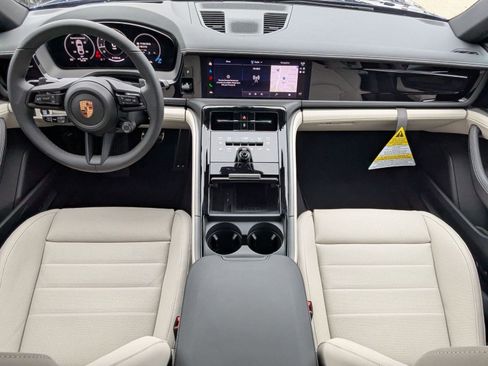 New 2026 Porsche Panamera image 21