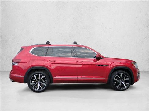Used 2024 Volkswagen Atlas SEL Premium R-Line AWD/4WD image 4