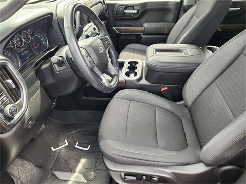 Used 2022 Chevrolet Silverado 1500 RST w/ Safety Package image 8
