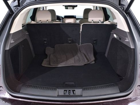 Used 2023 Lincoln Corsair AWD w/ Equipment Group 101A image 20