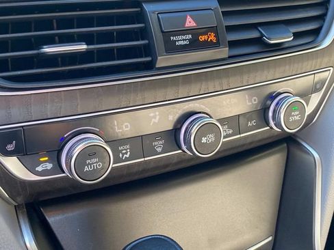 Used 2019 Honda Accord EX-L image 25