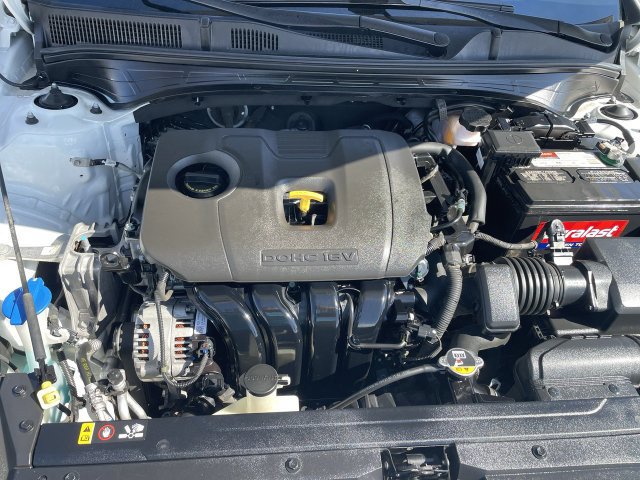Used 2021 Kia Forte LXS FWD image 28