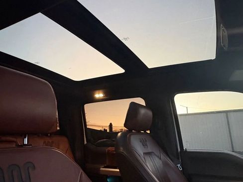 Used 2019 Ford F350 King Ranch w/ King Ranch Ultimate Package image 5