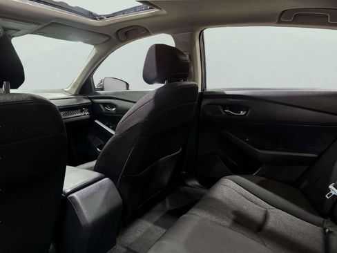 Used 2023 Honda Accord EX image 39