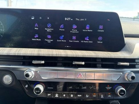 Certified 2024 Kia Telluride SX Prestige AWD/4WD image 20