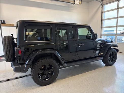 Used 2021 Jeep Wrangler Unlimited Sahara w/ Uconnect 4C Nav & Sound Group AWD/4WD image 10