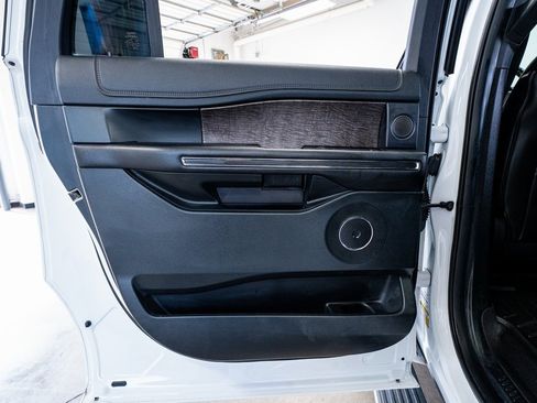 Used 2020 Ford Expedition Max Limited w/ Equipment Group 301A image 46