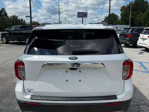 Used 2020 Ford Explorer XLT w/ Equipment Group 202A RWD image 6