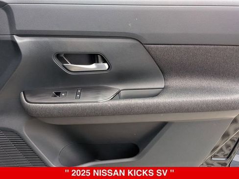 Certified 2025 Nissan Kicks SV AWD/4WD image 35