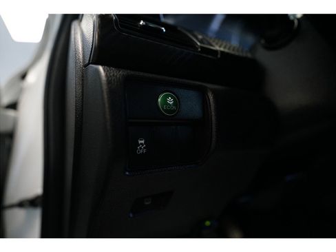 Used 2016 Honda Accord Sport image 17