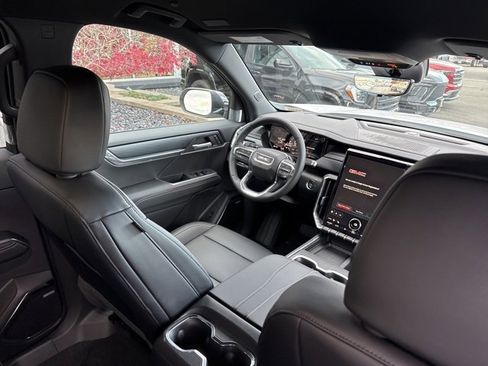 New 2026 GMC Acadia Elevation image 30