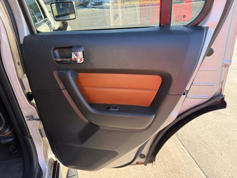 Used 2006 HUMMER H3 image 20