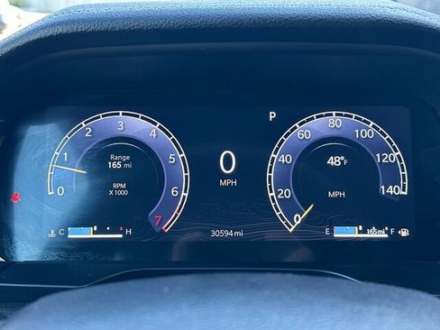 Used 2024 Jeep Grand Cherokee L Limited w/ Luxury Tech Group II image 32