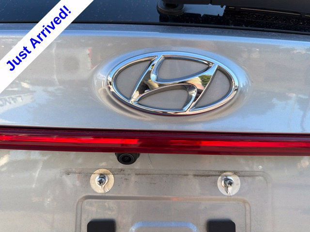 Used 2023 Hyundai Santa Fe SEL w/ Cargo Package FWD image 16