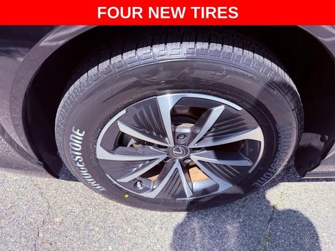Certified 2023 Lexus RZ 450e Premium w/ Accessory Package (Z1) AWD/4WD image 4