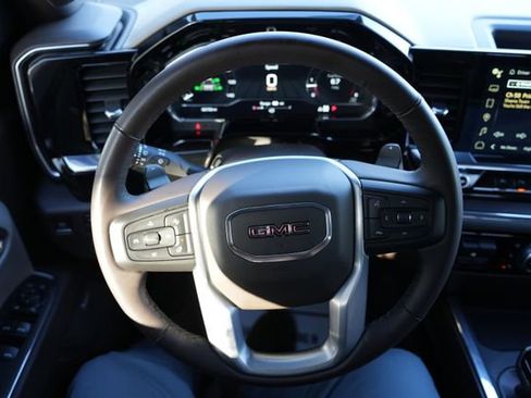 Used 2024 GMC Sierra 1500 SLT w/ SLT Premium Plus Package image 29