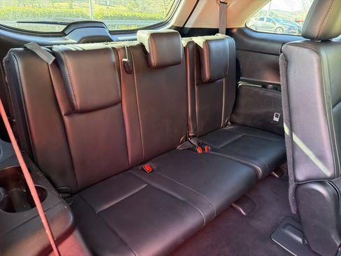 Used 2018 Toyota Highlander XLE w/ Protection Package #3 image 22