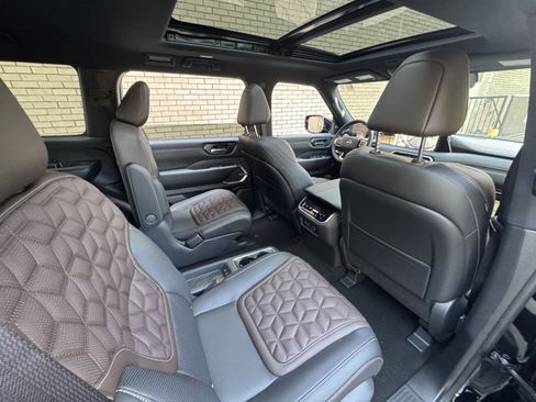 New 2026 Nissan Armada Platinum AWD/4WD image 26